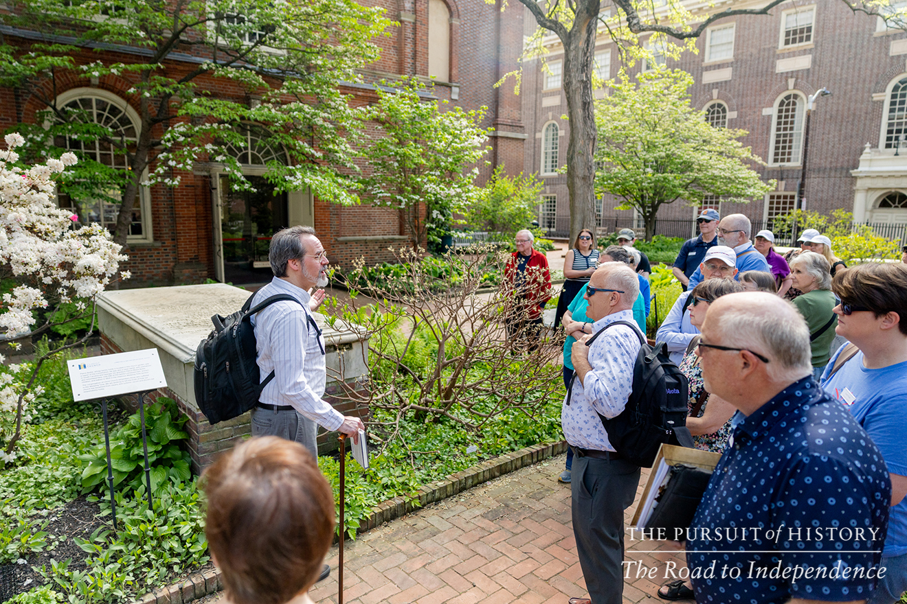 J. L. Bell Program Director leading the Neighborhood Walking Tour; The Pursuit of History—The Road to Independence, Spring 2026 (photo by Joe Tacynec)-312
