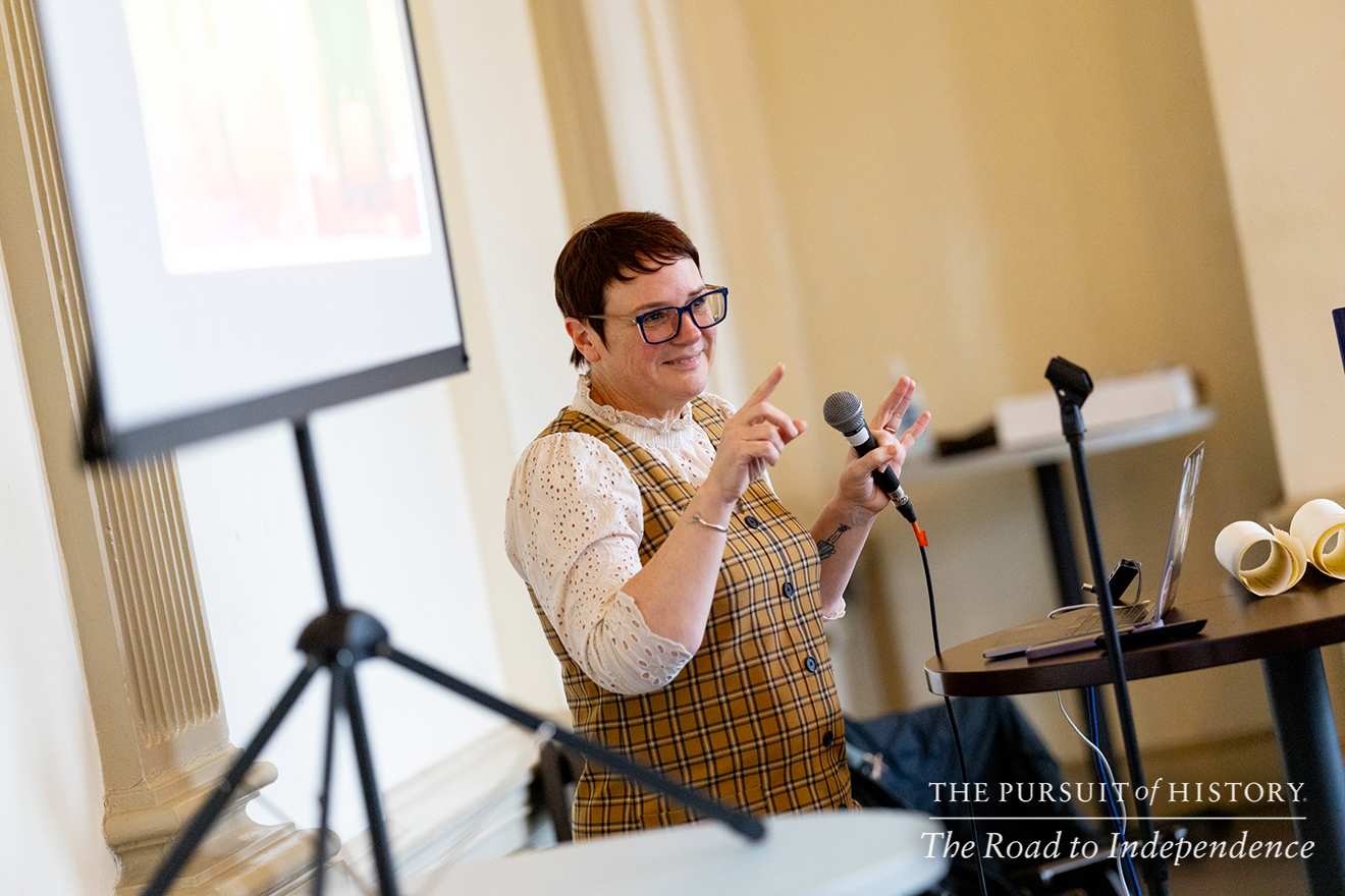 Mary Adams at the Saturday Welcome Session; The Pursuit of History—The Road to Independence, Spring 2026 (photo by Joe Tacynec)-564